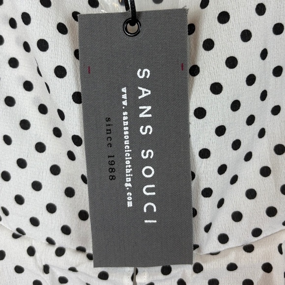 NWT Sans Souci White with Black Polka Dots Wide Neck Off Shoulder Crop Top - Picture 8 of 15